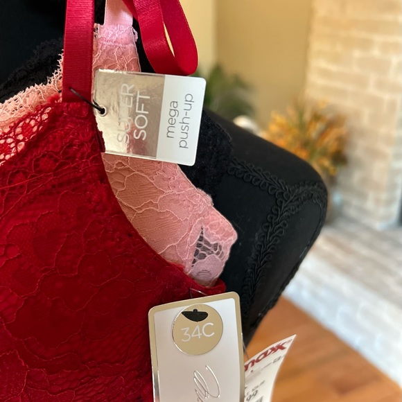 Women’s NWT set of 3 bras. 34C - Picture 5 of 5